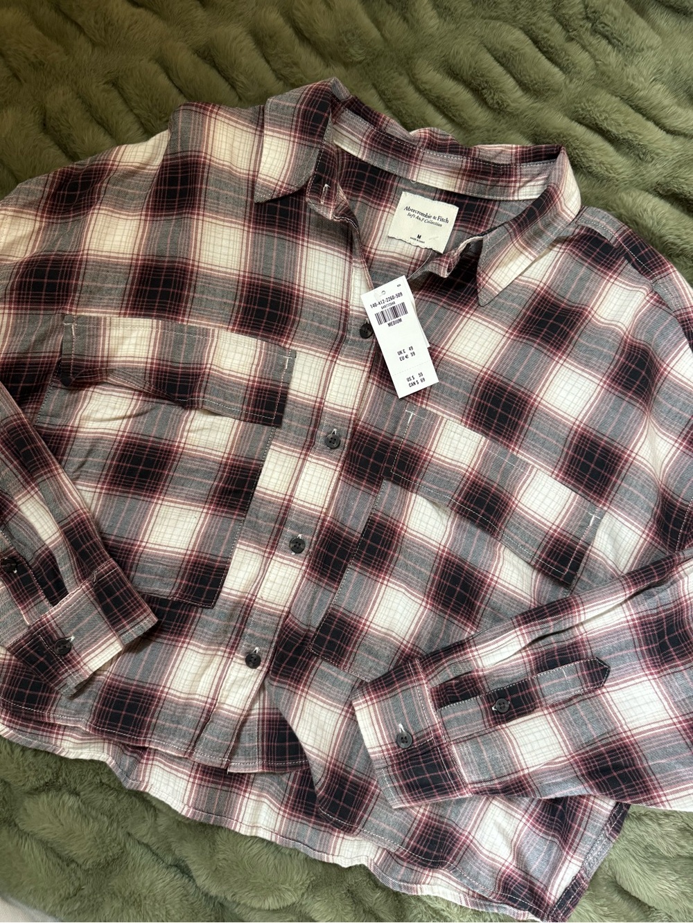 NWT Abercrombie Oversized Cropped Plaid Flannel Shirt M